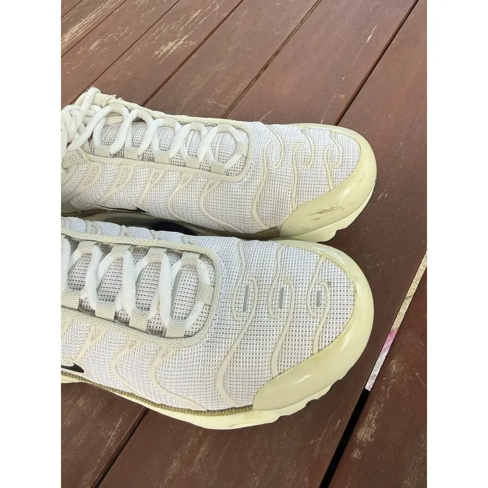 Nike Air Max Plus Shoes White Green Mesh Running Sneakers Youth Size 6Y/Women 8